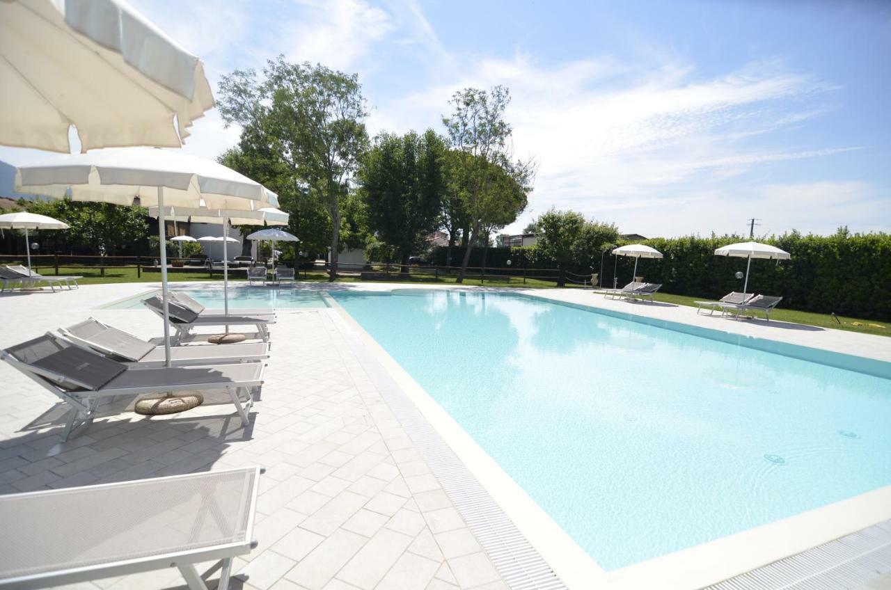 Agriturismo La Pisana Kültér fotó